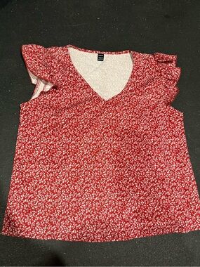 SHEIN Red Floral V-Neck Ruffle Sleeve Camisole